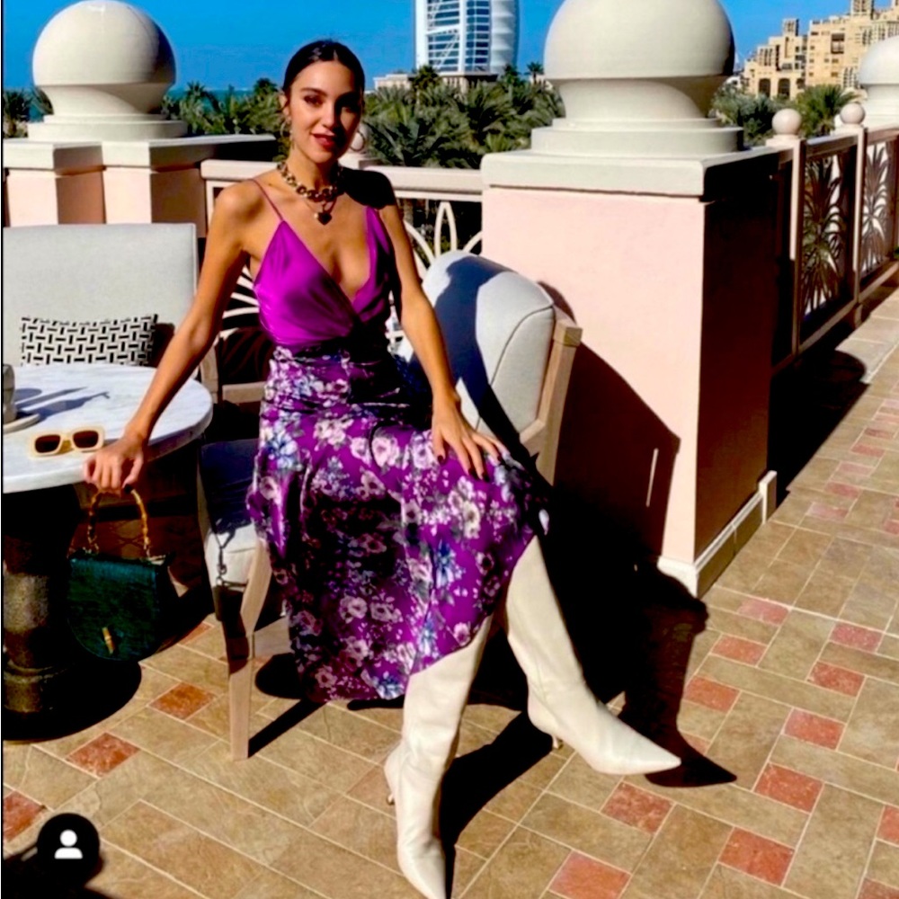🌸 PRINTED SATIN SKIRT
MULTICOLORED - REF. 8349/334🌸